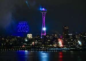 the space needle rings in 2023 with first ever integrated drone light and fireworks celebration
