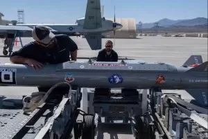 usaf flies with angry kitten jamming pod