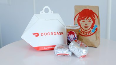 flying frosty wing takes doordash partnership to u s with wendys drone deliveries